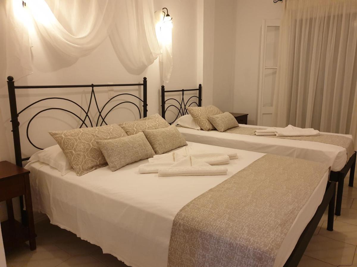 Sifnos Hotel Benaki Platis Gialos  Extérieur photo