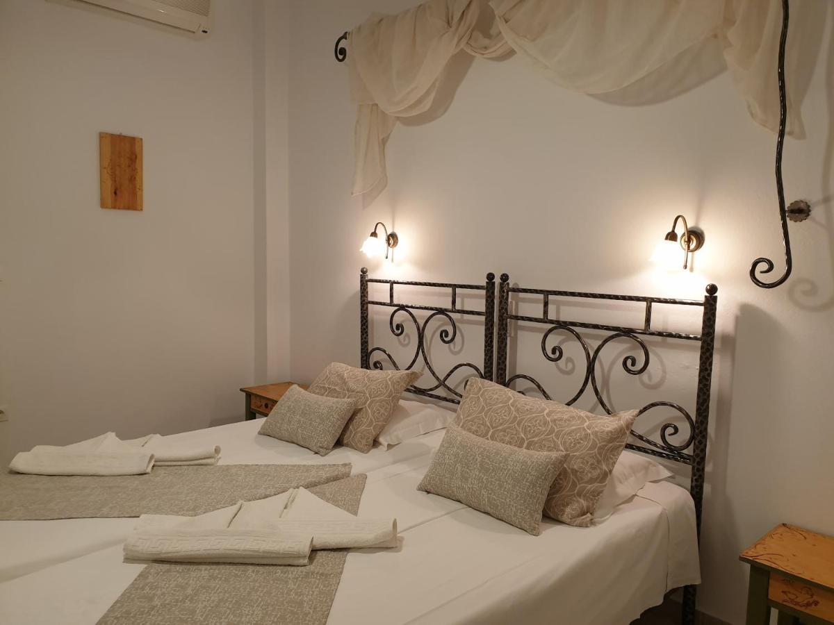 Sifnos Hotel Benaki Platis Gialos  Extérieur photo