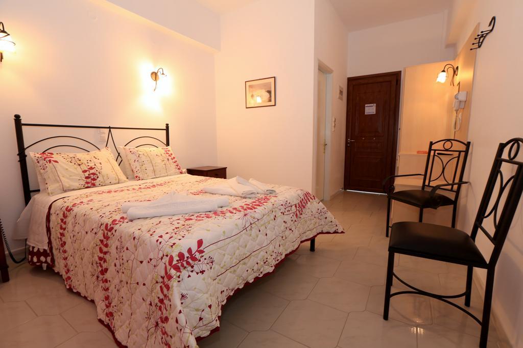 Sifnos Hotel Benaki Platis Gialos  Extérieur photo
